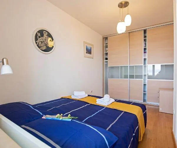 Апартаменти Danna's Спліт